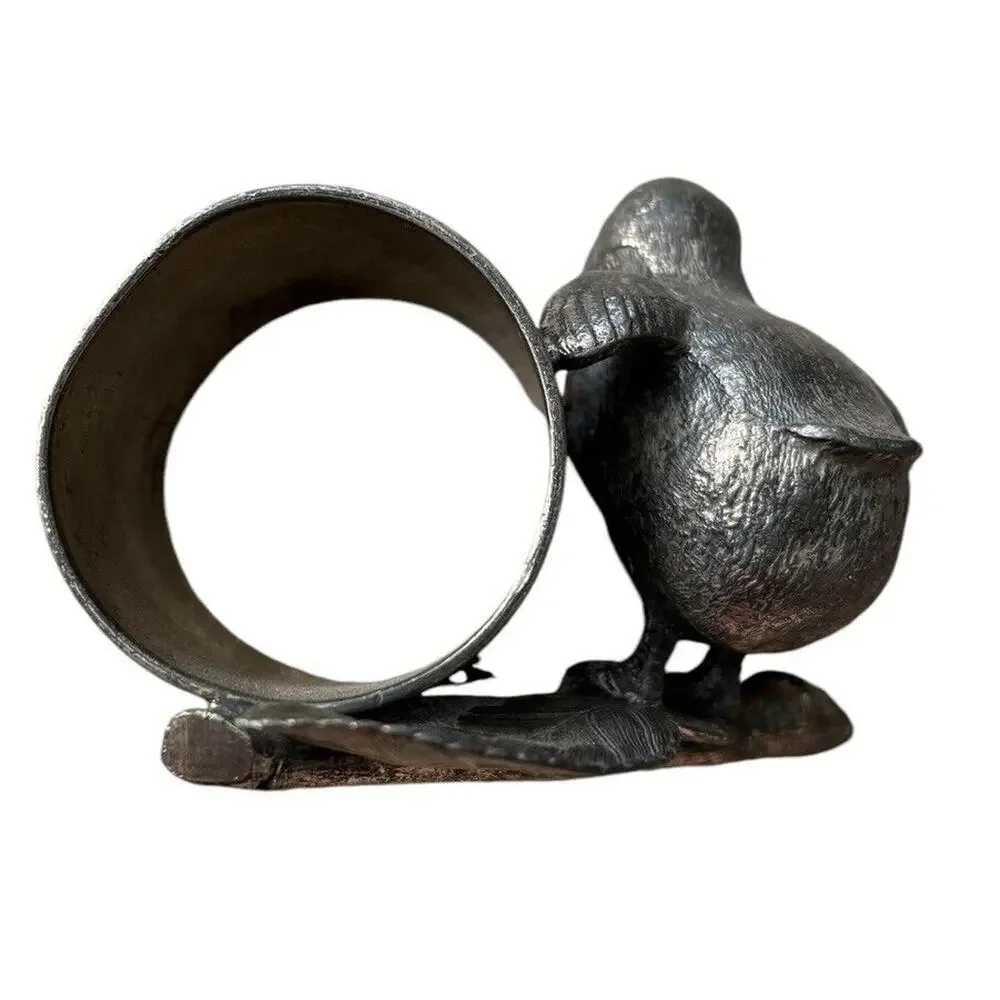 VICTORIAN FIGURAL BIRD BABY CHICK On Branch Leaf SILVERPLATE NAPKIN RING Antique